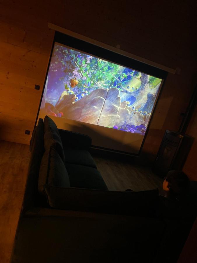 Chalet Des'Amy Et Sa Terrasse Pour 8/10 Personnes Font-Romeu-Odeillo-Via Eksteriør billede